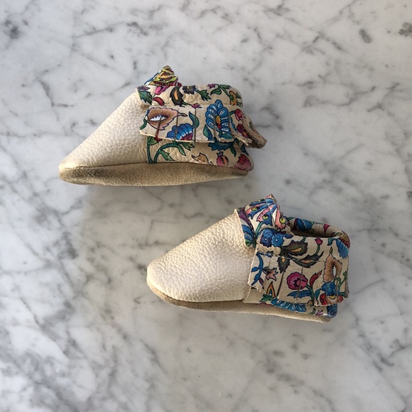 Handmade baby moccasins size 3 - Picture 8 of 9